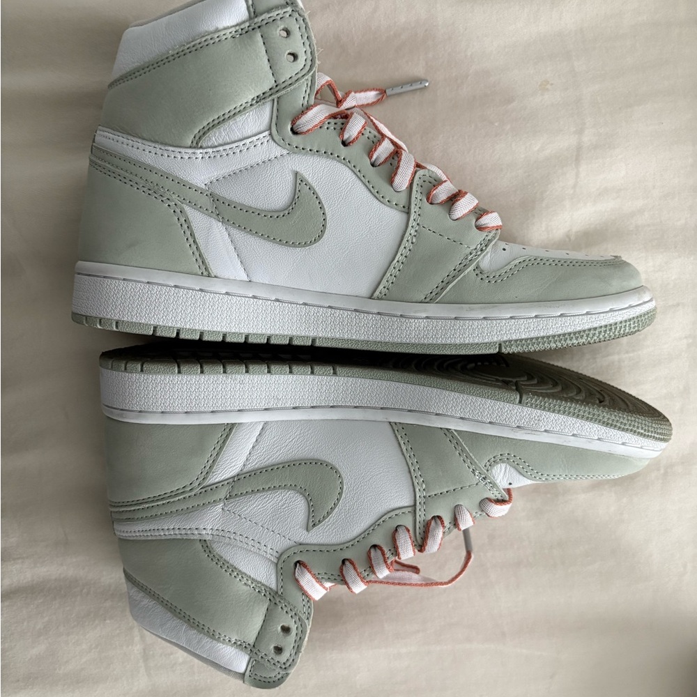 Nike Women's Sneakers - Light Green and White